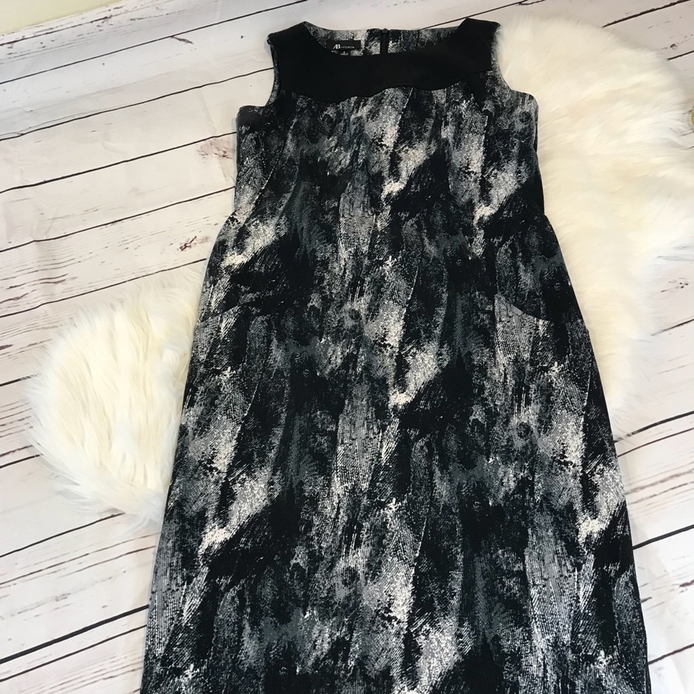 AB Studio size 8 gray, black & white sheath dress